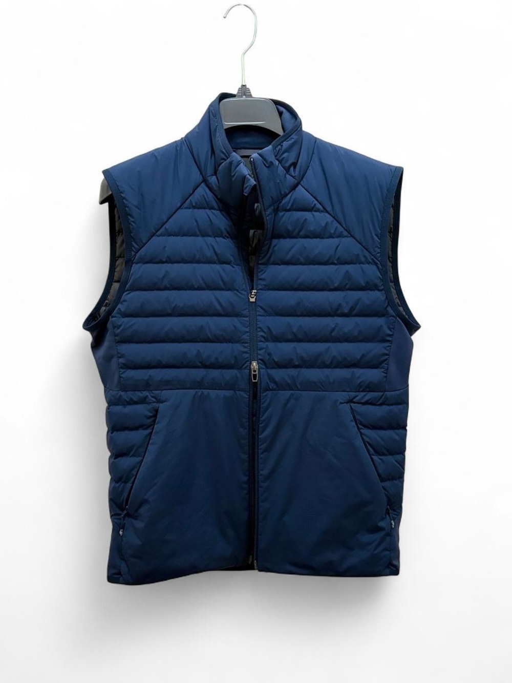 Lululemon Navy Down for It All Vest Size Small Gorpcore Tech Athletic Sporty